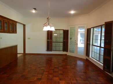 833 Baker Dr, Tomball, TX 77375 - photo 3