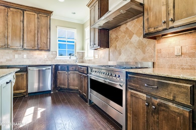 19-web-or-mls-241 Lana Rd-19