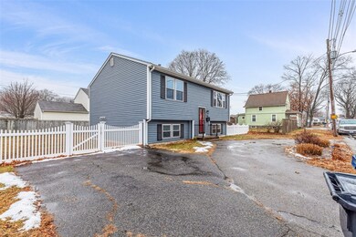 71 Bucklin Ave, Warwick, RI 02888 - photo 3