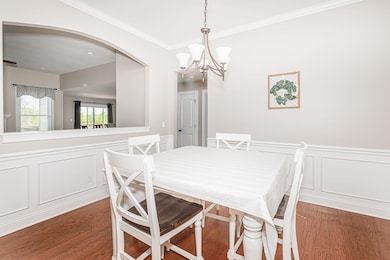 25-web-or-mls-4105-astoria-way