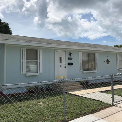 3800 Windsor Ave, West Palm Beach, FL 33407 - photo 2