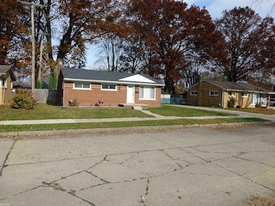 21201 Gordon Rd, Saint Clair Shores, MI 48081 - photo 2