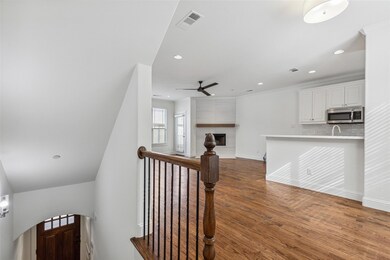 6131 Oram St unit 3, Dallas, TX 75214 - photo 2