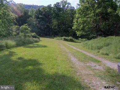 741 Jacks Mountain Rd, Fairfield, PA 17320 - photo 2