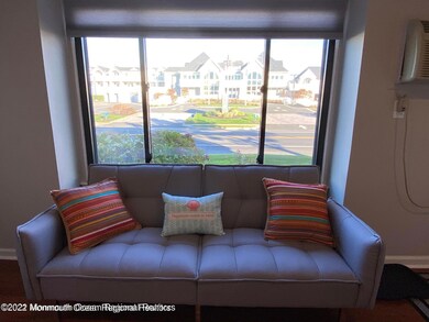 Yacht Harbor unit A3 - Winter, Sea Bright, NJ 07760 - photo 5