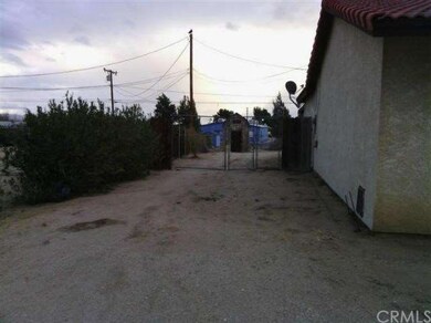 13411 El Rio Rd, Victorville, CA 92392 - photo 5