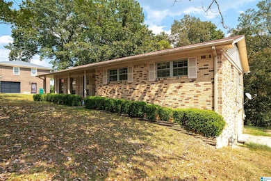 2805 2nd Place NW, Center Point, AL 35215 - photo 2