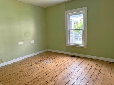 6 Brown St, Bellows Falls, VT 05101 - photo 7