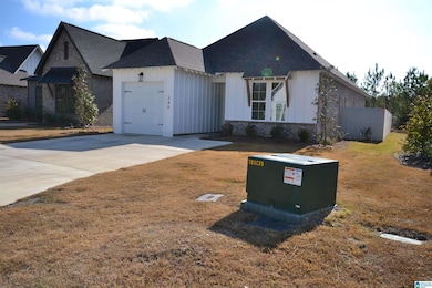 346 Shiloh Creek Dr, Calera, AL 35040 - photo 2