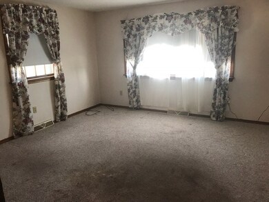 207 Briarwood Ave, Tiverton, RI 02878 - photo 7