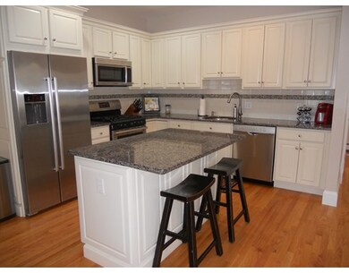 325 Bacon St unit 325, Waltham, MA 02451 - photo 3