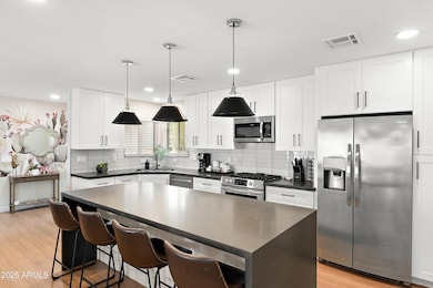 8602 E Mitchell Dr, Scottsdale, AZ 85251 - photo 3