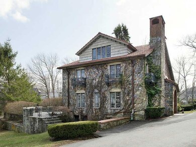 Exterior Side View.
