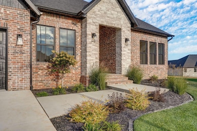 5087 E Ferdinand Ct, Springfield, MO 65802 - photo 4