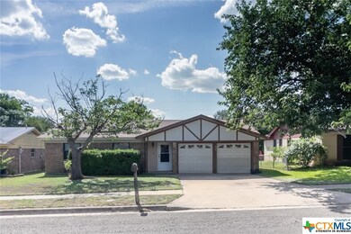 2009 Dennis St, Copperas Cove, TX 76522 - photo 2