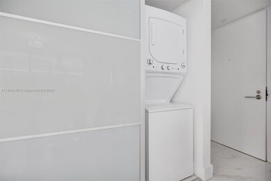 SLS Brickell Residences unit 1407, Miami, FL 33130 - photo 6