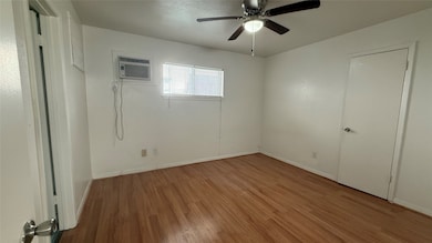 1906 Binz St unit 2, Houston, TX 77004 - photo 5