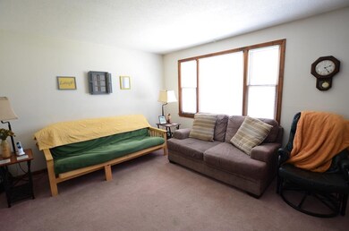 146B Barretts Hill Rd, Hudson, NH 03051 - photo 4