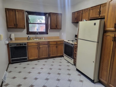 7840 Massasoit Ave, Burbank, IL 60459 - photo 7