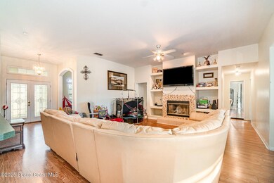 22631 Robbins Rd, Astatula, FL 34705 - photo 5