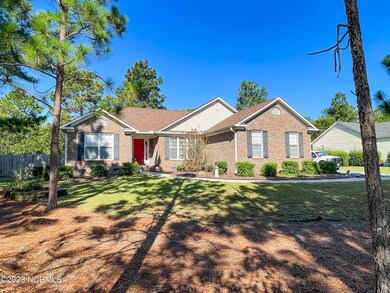 125 Queens Cove Way