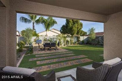 KBPHX_Firerock_1678-Patio_6676a-420
