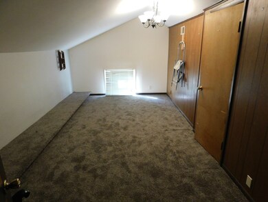 18661 Loras Ln, Country Club Hills, IL 60478 - photo 5