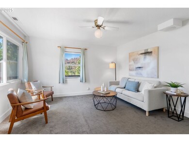 626 Columbia Ave, Lyle, WA 98635 - photo 5