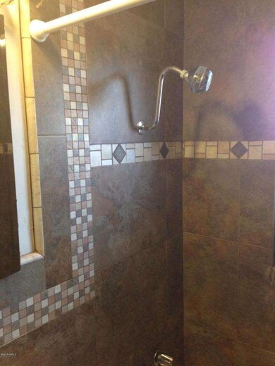 687 N Washington St, Chandler, AZ 85225 - photo 5