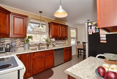 4 Helen Terrace, Albany, NY 12211 - photo 7