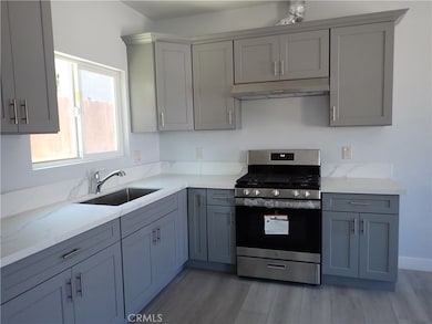 1738 S Varna St, Anaheim, CA 92804 - photo 3