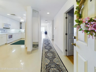 CAM01833G0-PR0016-STILL069