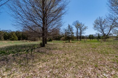 Vacant Lot Red Arrow-4