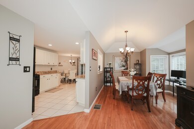 34 Norfolk St unit 1, Hampstead, NH 03841 - photo 6