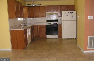 7055 Heather Dr, Bryans Road, MD 20616 - photo 3