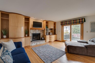 2 Cornell Ct, Tinton Falls, NJ 07724 - photo 2