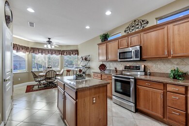 13-Kitchen