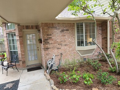 7723 Melody Cir, Houston, TX 77040 - photo 3