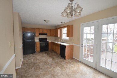 231 Georgetowne Ct, Stephens City, VA 22655 - photo 5