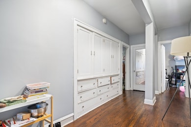 6756 S Oglesby Ave unit 1, Chicago, IL 60649 - photo 6