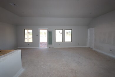 203 Garnett St, Magnolia, TX 77354 - photo 4