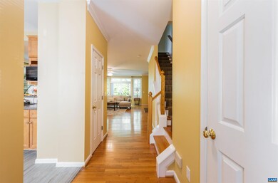 102 Melbourne Park unit A, Charlottesville, VA 22901 - photo 3