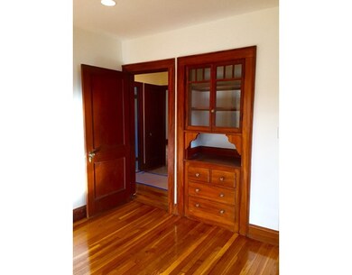 12 Auburn St, Waltham, MA 02453 - photo 4