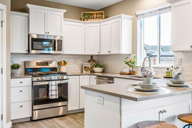 Timberline - Kitchen 3