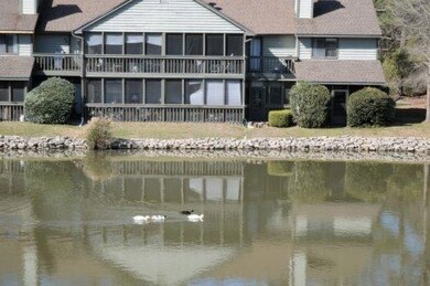 854-Lake View 2
