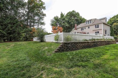 29 Buckingham Dr, Londonderry, NH 03053 - photo 7