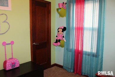 418 Waverly Rd, Davenport, IA 52804 - photo 5
