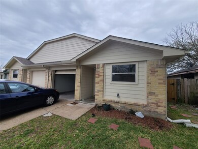 11012 Tridens Ct, Houston, TX 77086 - photo 4