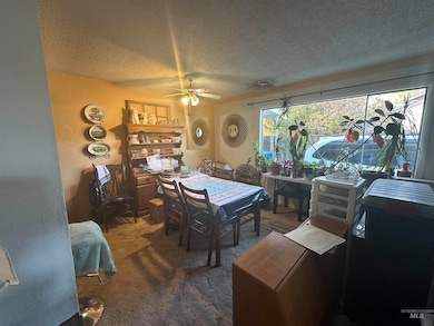 435 S 10th E, Mountain Home, ID 83647 - photo 7