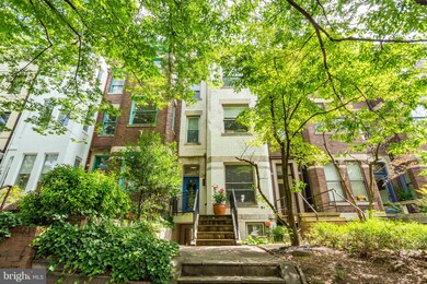 1946 Calvert St NW unit 1, Washington, DC 20009 - photo 2